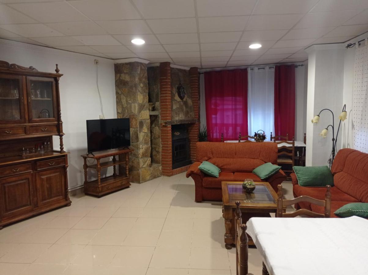 Hostal Cañamares Zewnętrze zdjęcie