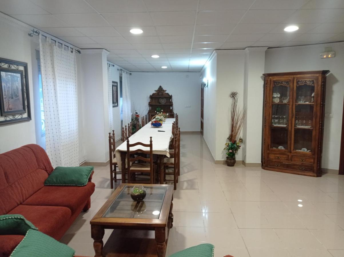 Hostal Cañamares Zewnętrze zdjęcie